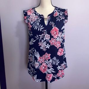 Beautiful flower top